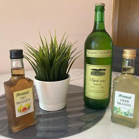 Apartman Turanj Bagian luar foto